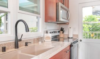 75-6124 ALII Dr 207, Kailua Kona, HI 96740