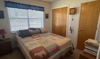 1013 Peachtree Cir, Alpine, TX 79830