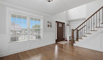 30 Berger Ave, Amityville, NY 11701