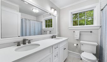 99 Porchuck Rd, Greenwich, CT 06831