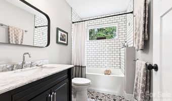 82 Frances St, Asheville, NC 28806