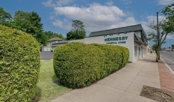 552 N Main St, Akron, OH 44310
