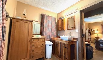 2759 Western Ave, Bedford, IN 47421
