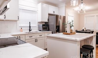 2230 Markham Ct, Charlotte, NC 28205