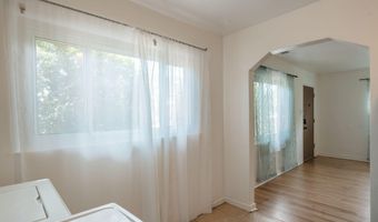 215 Madison St NE, Albuquerque, NM 87108