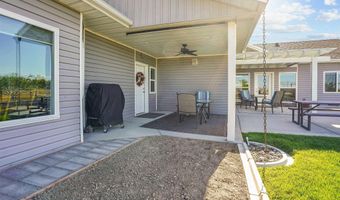 930 Applewood Dr, Buhl, ID 83316