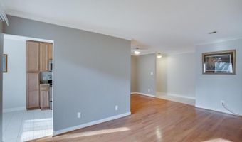 304- F HILLTOP Ln, Annapolis, MD 21403