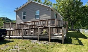 127 Calhoun St, Alderson, WV 24910