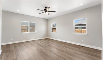 815 Great Basin Ln, Fallon, NV 89406