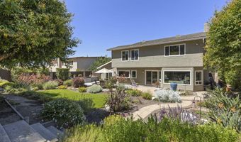 2142 Klamath Dr, Camarillo, CA 93010