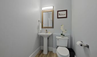 41744 IVY GLEN Ct, Ashburn, VA 20148