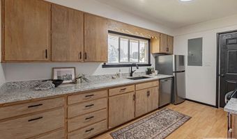 308 S Stout Ave, Blackfoot, ID 83221