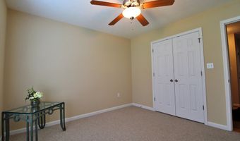 207 Sunnydale Ave, Appomattox, VA 24522