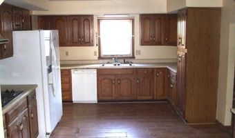 57 Hopson St, Auxier, KY 41602