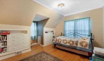 817 Maple St, Alexandria, MN 56308