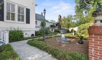 1704 Fair St, Camden, SC 29020