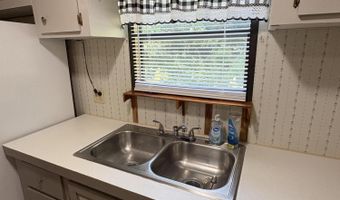 90 Red Dog Ln, Afton, TN 37616