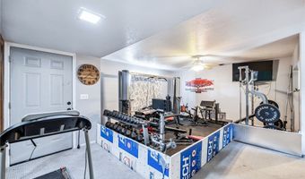2332 Hummingbird Ln, Bullhead City, AZ 86442