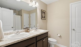 14 Griffin Rd, Allenhurst, GA 31301