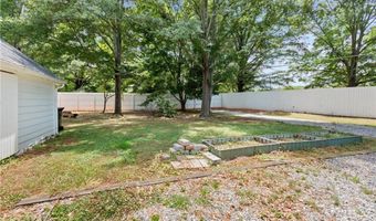 212 Yancey Rd, Arnoldsville, GA 30619