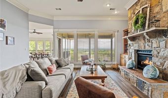 3911 Golf Course Dr, Alma, AR 72921