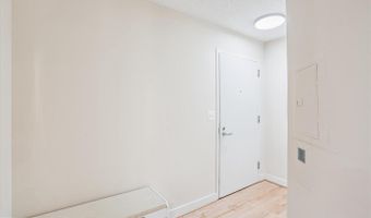 7500 WOODMONT Ave #S706, Bethesda, MD 20814