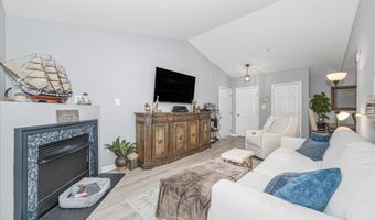 501 MATHIAS HAMMOND Way 301, Annapolis, MD 21401