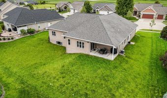 6600 N KUREY Dr, Appleton, WI 54913