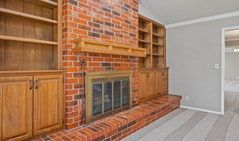 931 King Dr, Bartlesville, OK 74006