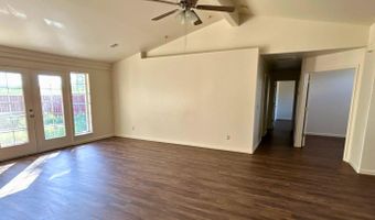 1227 Green Valley Dr, Fallon, NV 89406
