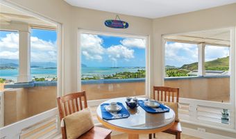 44-097 Kalenakai Pl, Kaneohe, HI 96744