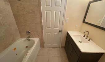 802 SALEM Ct, Atco, NJ 08004