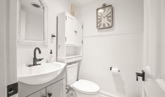 2102 Bay St, Beaufort, SC 29902