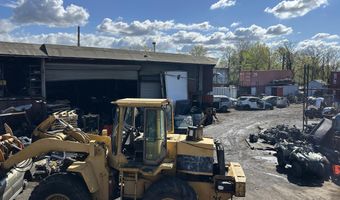 189 Elliot St, Avenel, NJ 07001