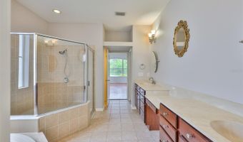 7114 CROMWELL PARK Ln, Apollo Beach, FL 33572