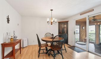 22 Briston Ct, Bedford, NH 03110