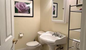 23 Bittersweet Ln, Chesterfield, NH 03466