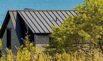 1448 Mohegan Trl, Block Island, RI 02807