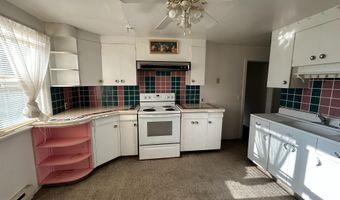142 W South St, Ainsworth, NE 69210
