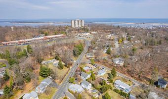 383 Navesink Ave, Atlantic Highlands, NJ 07716