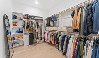 731 Dillon St, Bentonville, AR 72713