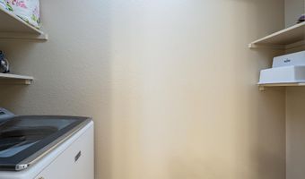 1302 N BOGLE Ave, Chandler, AZ 85225