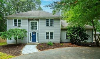 195 Oakland Beach Ave, Warwick, RI 02889
