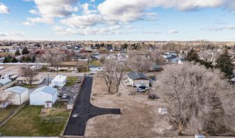 5262 Lucky Ave, Chubbuck, ID 83202