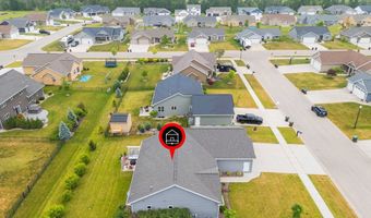 2066 W HERON Ln, Appleton, WI 54913