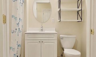 604 AVENUE A, Bayonne, NJ 07002