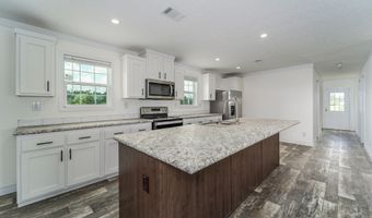 4043 Lake Mayers, Baxley, GA 31513
