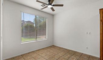 381 N BELL Pl, Chandler, AZ 85225