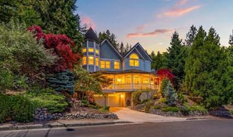 255 Scenic Dr, Ashland, OR 97520