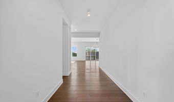 861 N MANCHESTER St, Arlington, VA 22205